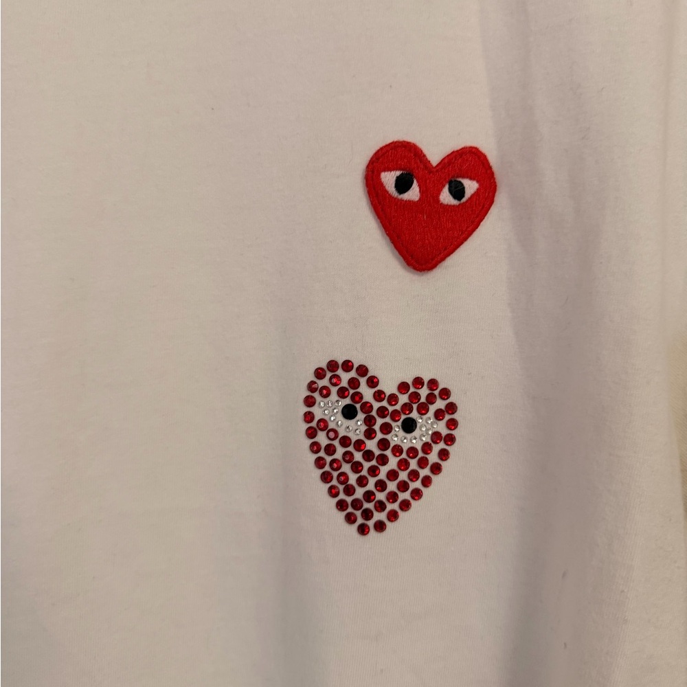 Comme des Garcons PLAY Kids Tee with Red Heart Accents